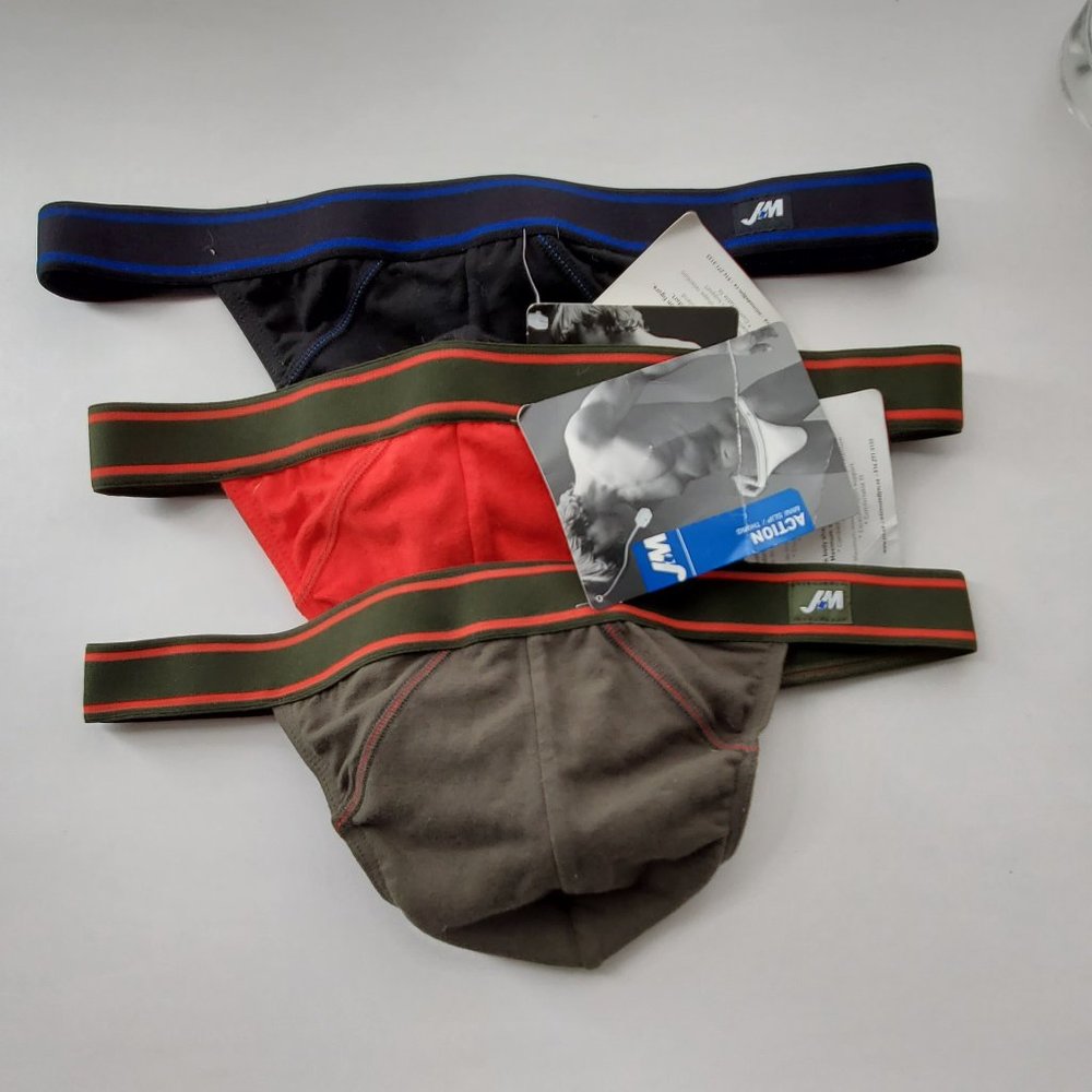JM Men’s Thong  Underwear  - Medium – 3 Pairs – NWT’s